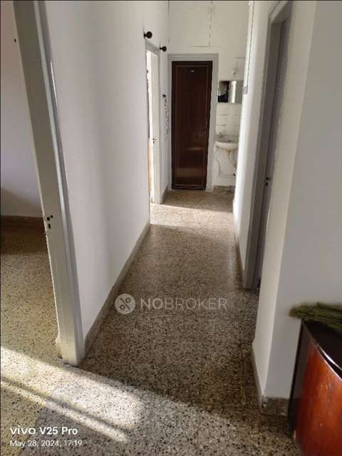 2 BHK Flat In Gita Society for Rent  In Modi Colony