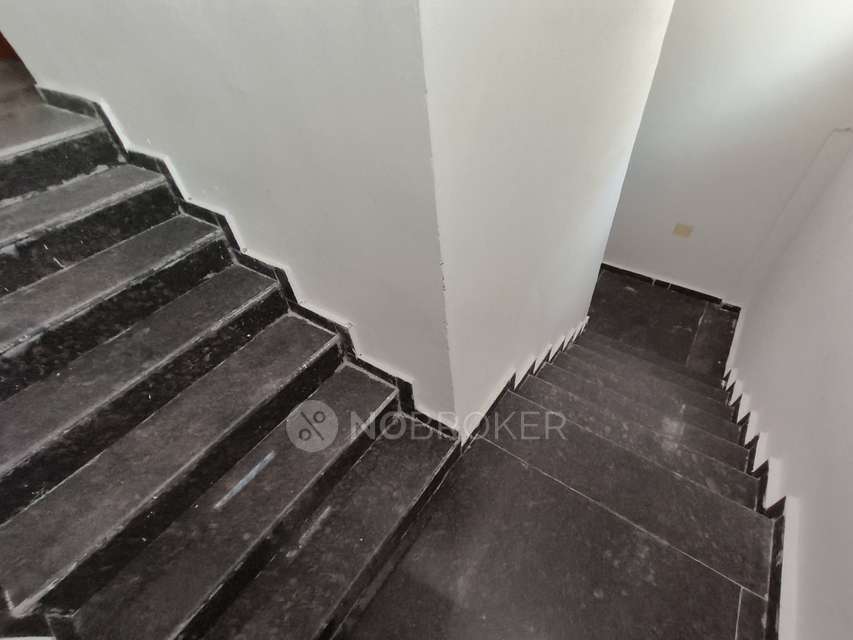 2 BHK Flat In La Fortune, Golden Heights For Sale  In Golden Heights Colony