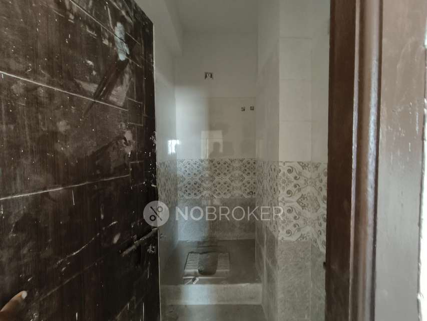 2 BHK Flat In La Fortune, Golden Heights For Sale  In Golden Heights Colony