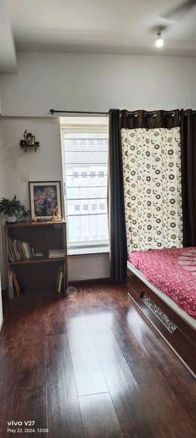 2 BHK Flat In Tcg The Crown Greens Phase 2 for Rent  In The Crown Greens - Old Building