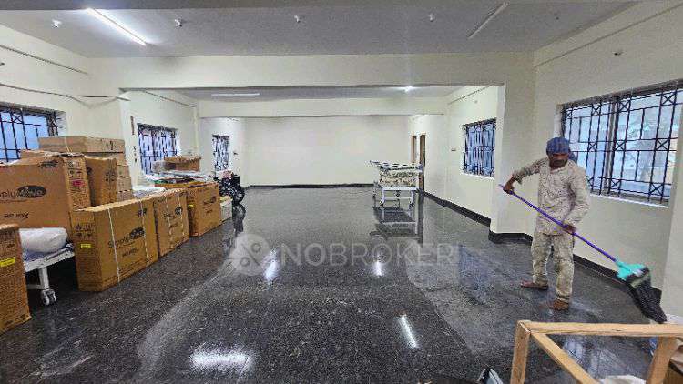 Showroom in Naagarabhaavi, Bangalore for Rent 