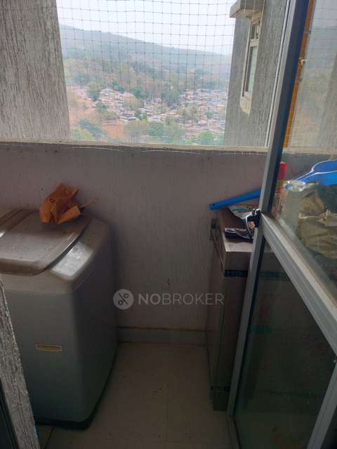 2 BHK Flat In Aniline Avanya For Sale  In Dahisar East