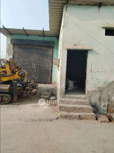 1 RK Flat for Rent  In Rangpuri