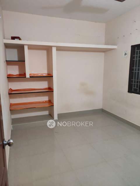 2 BHK Flat In Vbs Home For Sale  In Pallikaranai