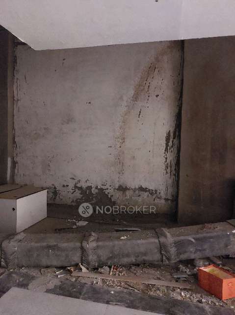 Shop in Sector 75, Noida for sale 