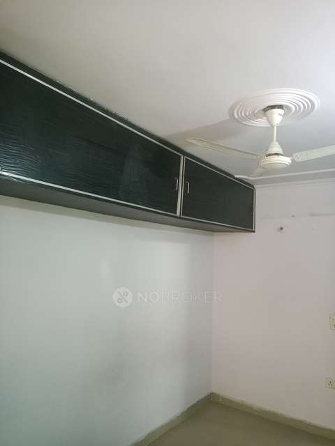 2 BHK Flat In Royal Residency ,ward No.8,mehrauli For Sale  In Aam Bagh 