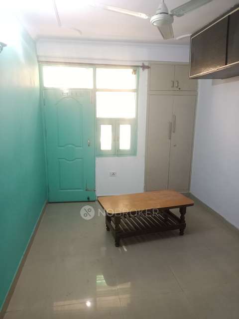 2 BHK Flat In Royal Residency ,ward No.8,mehrauli For Sale  In Aam Bagh 