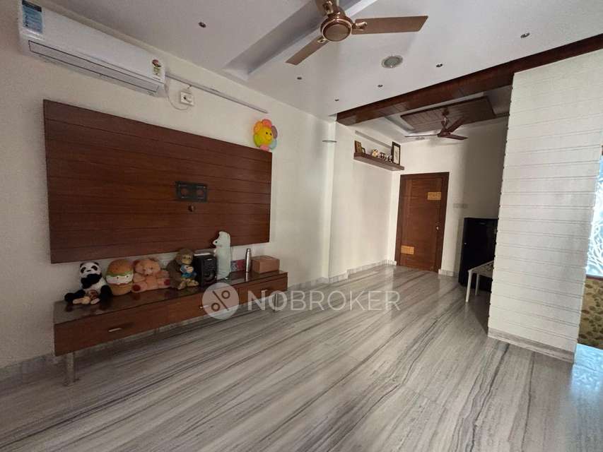 4+ BHK Flat In Ssrinivasam Apartments For Sale  In Bowenpally