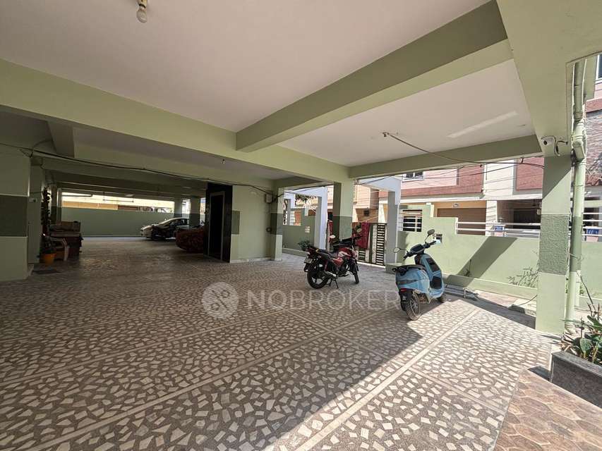 4+ BHK Flat In Ssrinivasam Apartments For Sale  In Bowenpally