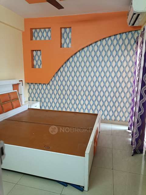 2 BHK Flat In Ajnara Le Garden for Rent  In Ajnara Le Garden