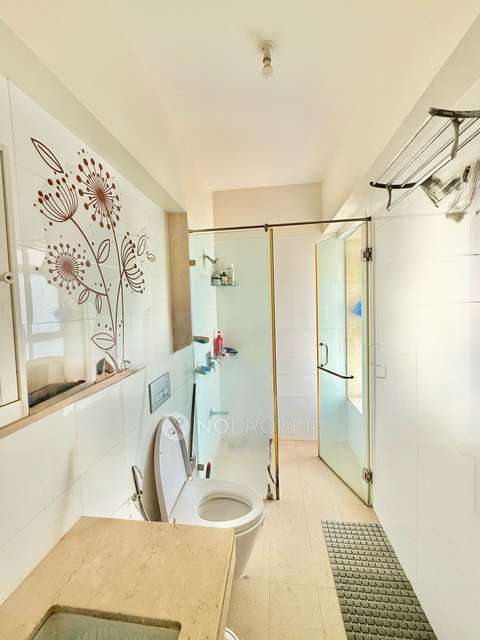 1 BHK Flat In Godrej Trees For Sale  In Vikroli East