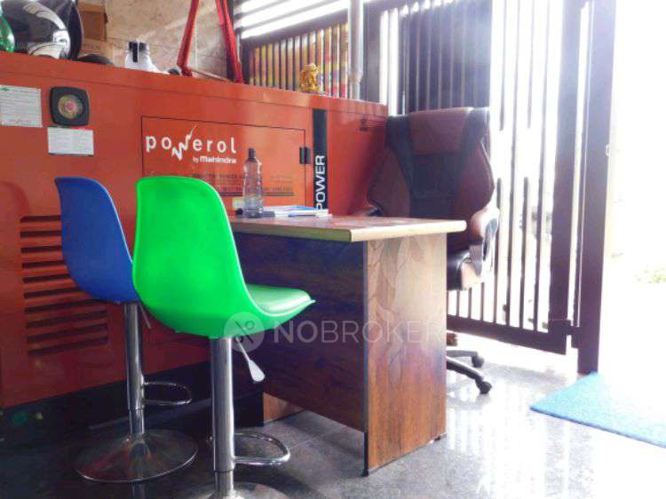 PG for Girls in Kodathi