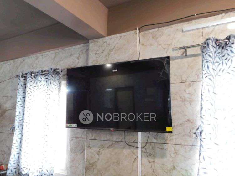 PG for Girls in Kodathi