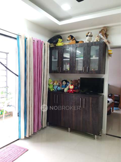 2 BHK Flat In Shri Janani Blue Bells, Padur For Sale  In Padur