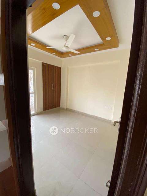 2 BHK Villa In  Centurian Park Low Rise For Sale  In Amrapali Dream Valley