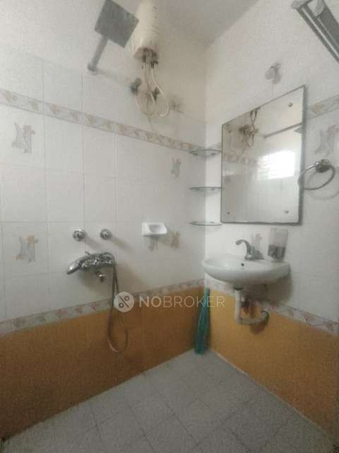 2 BHK Flat In Raos Residency For Sale  In Munnekollal