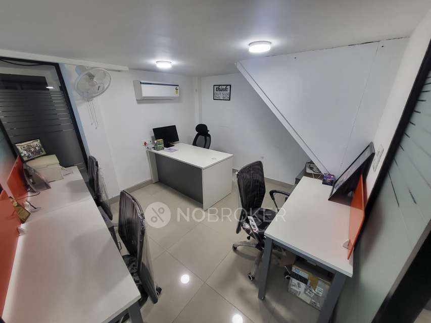 Co-Working  space in Hauz Khas, Delhi for Rent 