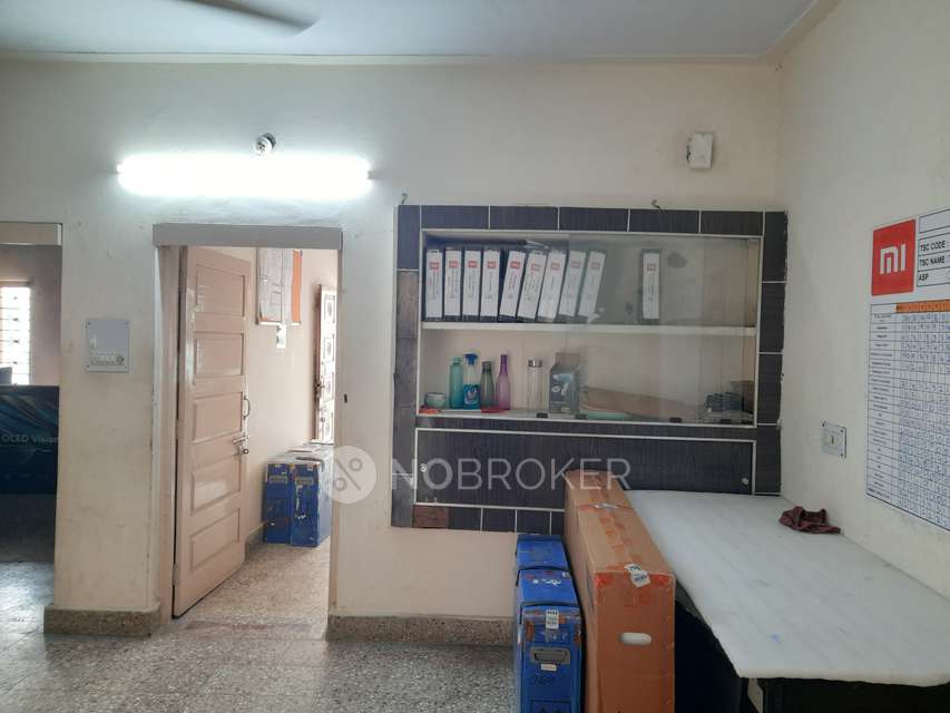 4+ BHK House For Sale  In Nallakunta