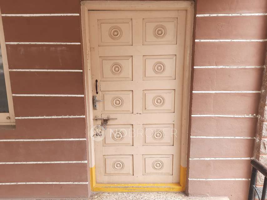 4+ BHK House For Sale  In Nallakunta