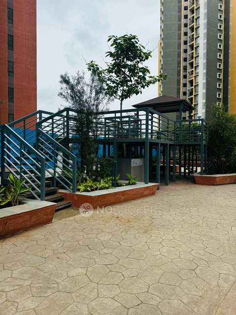 2 BHK Flat In Shapoorji Paloonji Sensorium For Sale  In Hinjewadi