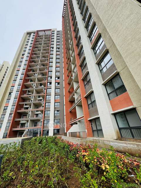 2 BHK Flat In Shapoorji Paloonji Sensorium For Sale  In Hinjewadi