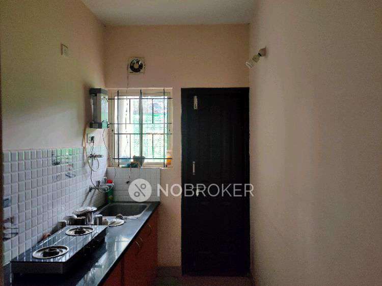 1 BHK Flat In Srimitra Springwoods For Sale  In Whitefield