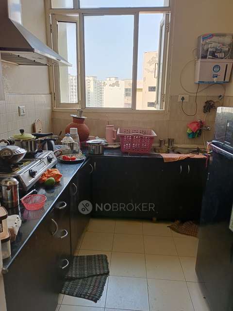 2 BHK Flat In Assotech Windsor Court, Sector-78 For Sale  In Sector-78