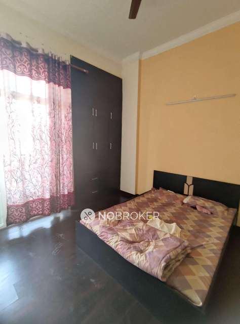 2 BHK Flat In Assotech Windsor Court, Sector-78 For Sale  In Sector-78