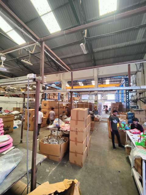 Industrial Building in Phase-2, Noida for Rent 