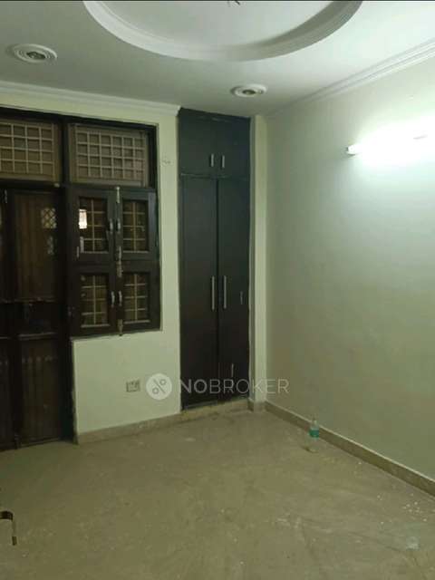 3 BHK Flat In Vinayak Apartment For Sale  In Burari