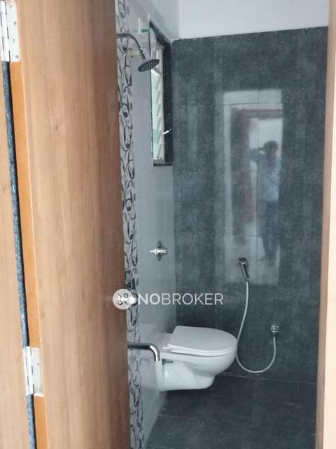 2 BHK Flat In Shiv Zenworld For Sale  In Manjari Budruk