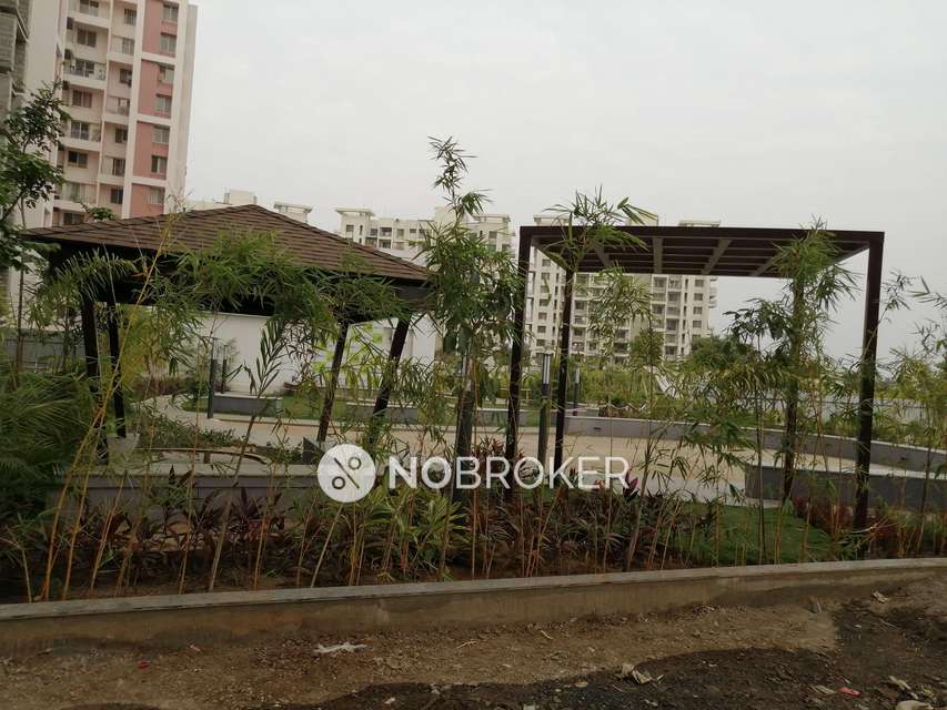 2 BHK Flat In Shiv Zenworld For Sale  In Manjari Budruk