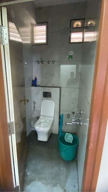 2 BHK Flat In Maruthi Nilaya B For Sale  In Banashankari