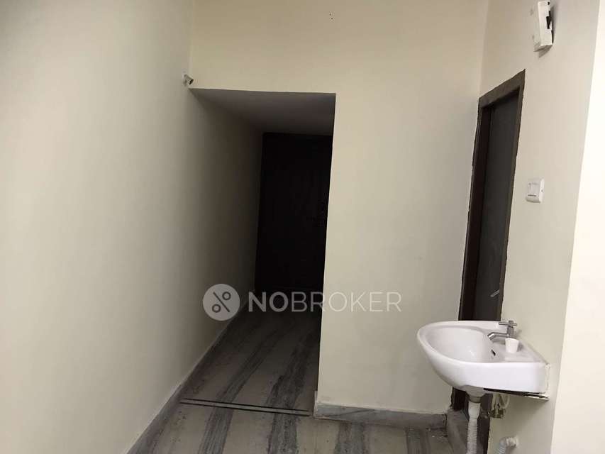 2 BHK Flat In Mohammed Apartment  For Sale  In Mehdipatnam