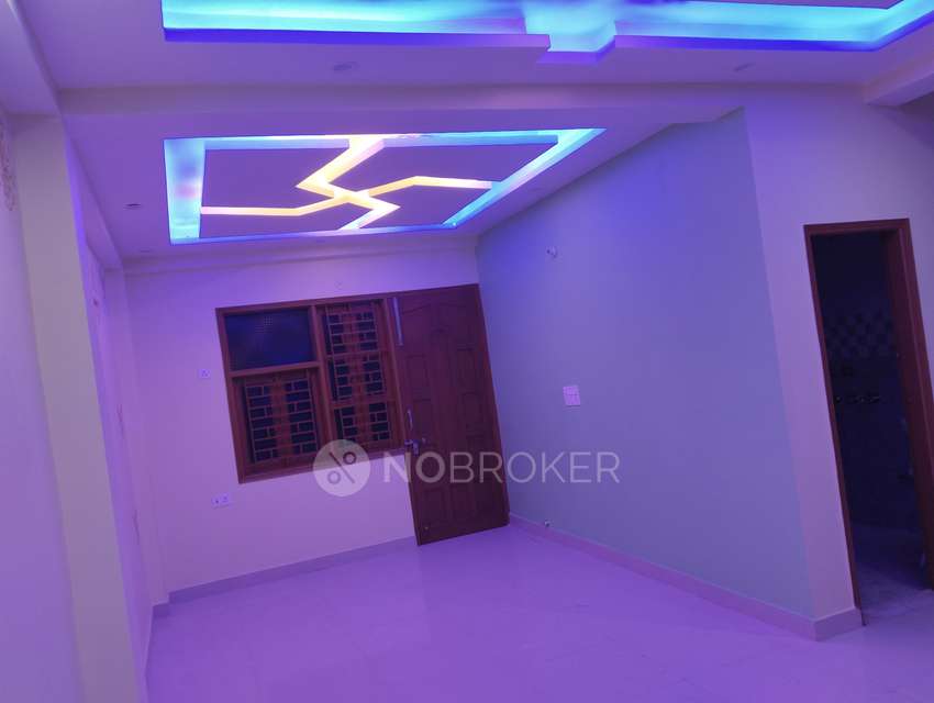 3 BHK Flat for Rent  In Vipin Garden Extension