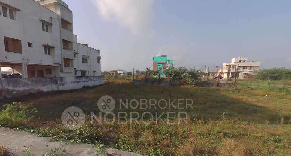 Plot For Sale  In Old Perungalathur