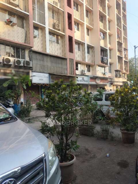 1 BHK Flat In Bindra Classic For Sale  In Andheri East