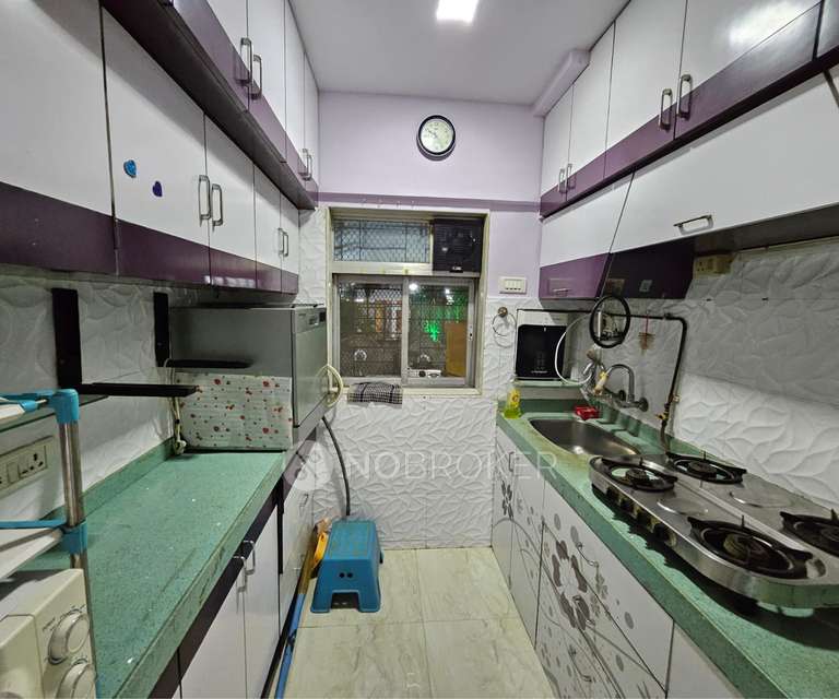 1 BHK Flat In Bindra Classic For Sale  In Andheri East