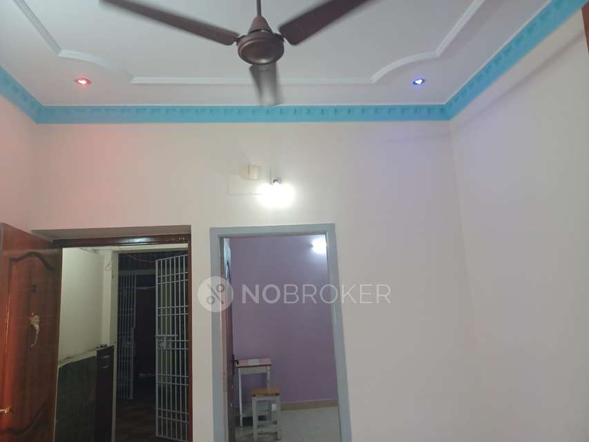 2 BHK Flat In Thanu Flats, Chennai For Sale  In Keelkattalai
