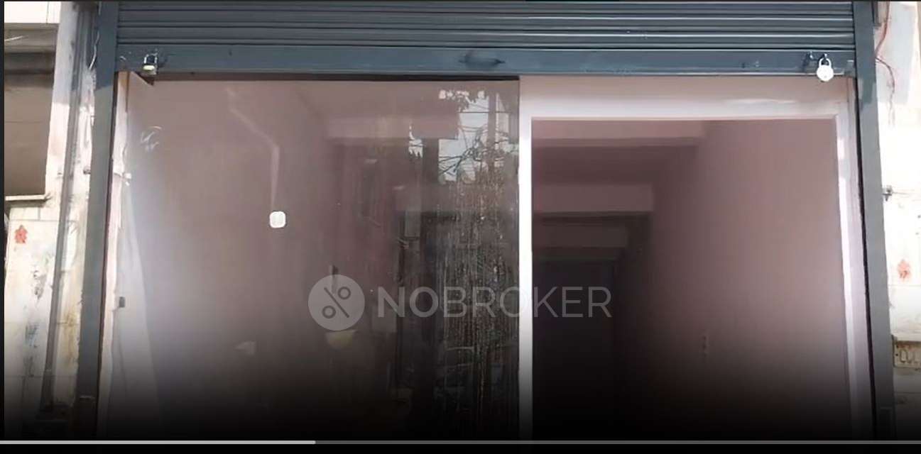 Shop in Rohini, Delhi for Rent 