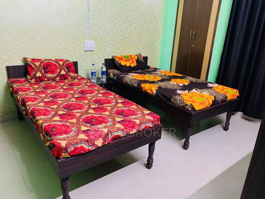 PG for Girls in Dwarka