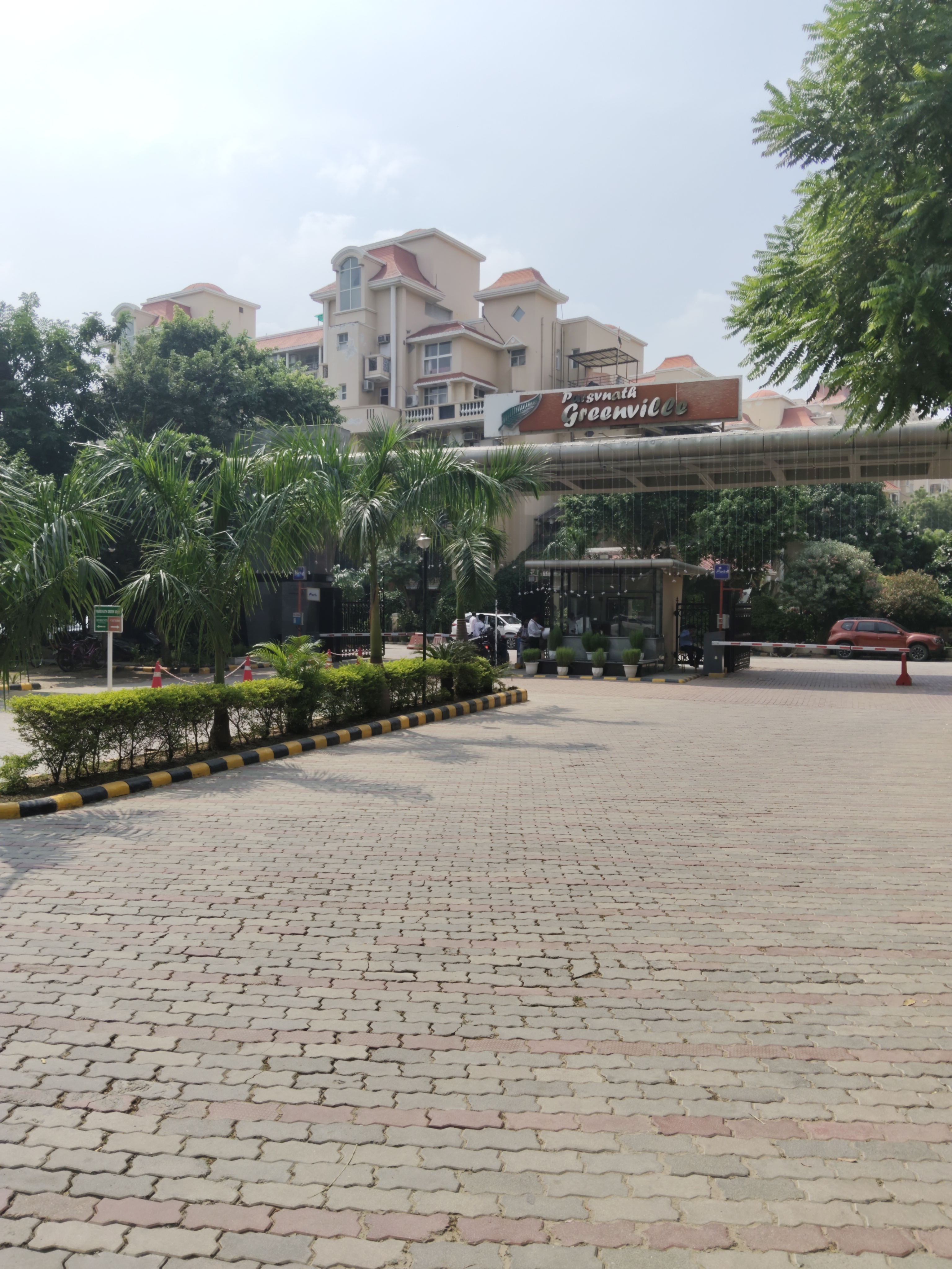 Parsvnath Greenville