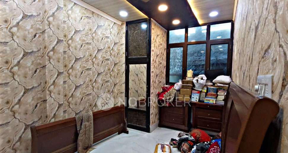 4+ BHK Flat In Barkat Apartment For Sale  In Okhla