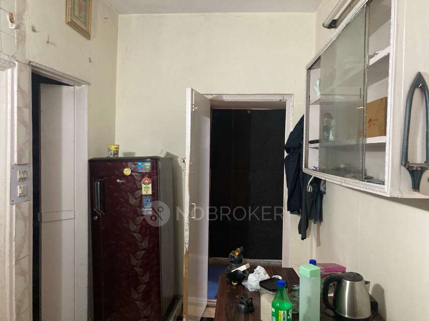Single Room for Male In 2 BHK  In Naveen Niketan In Hauz Khas