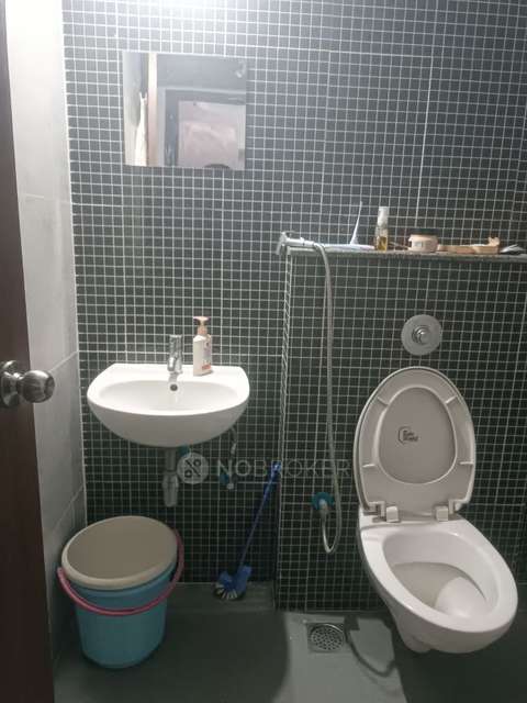 2 BHK Flat In Lakeshore Greens For Sale  In  Dombivli