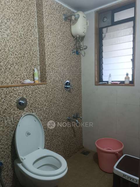 2 BHK Flat In Lakeshore Greens For Sale  In  Dombivli