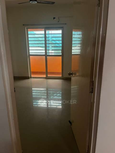 2 BHK Flat In 126 Vasantham Apartment, 2nd Main Rd Bhuvaneshwari Nagar, Hery For Sale  In Dav Public School, Vatika