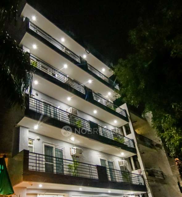 PG for Girls in Sector 38