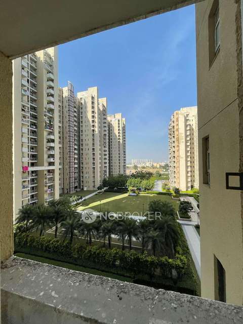 3 BHK Flat In Bptp Spacio For Sale  In Sector 37d