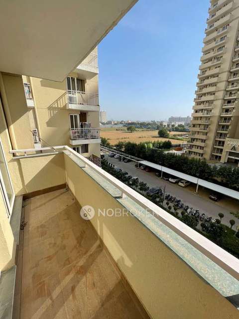 3 BHK Flat In Bptp Spacio For Sale  In Sector 37d